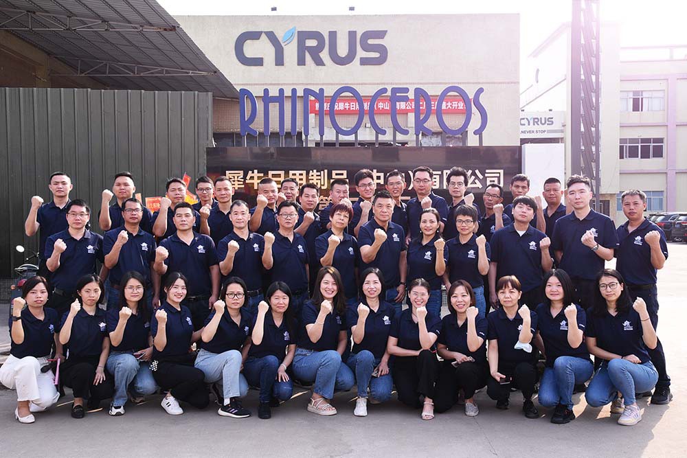 Second and third factory opening group photo Second and third factory opening group photo