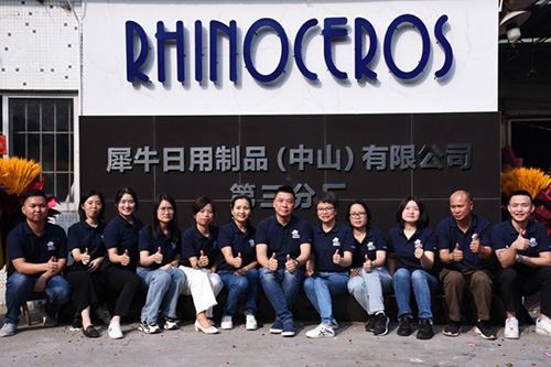 एक नए संघर्ष की शुरुआत एक रमणीय ग्रीष्मकालीन पर्व